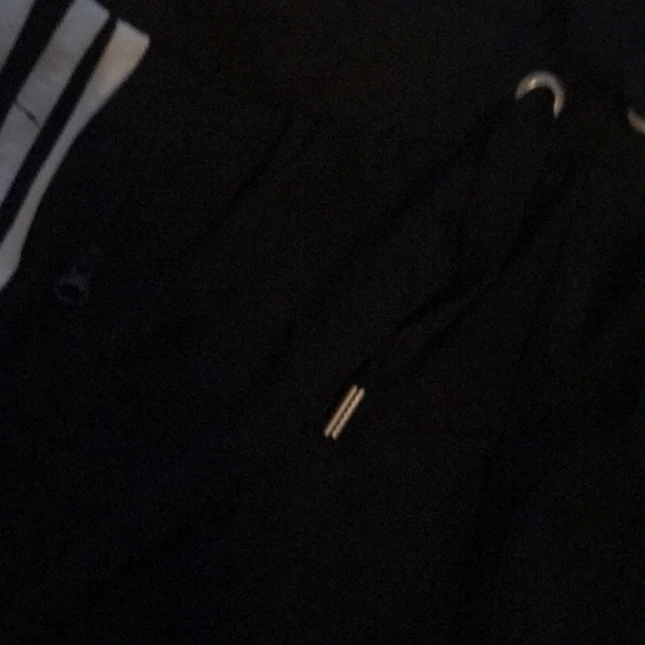 Sag style adidas joggers - Picture 2 of 5